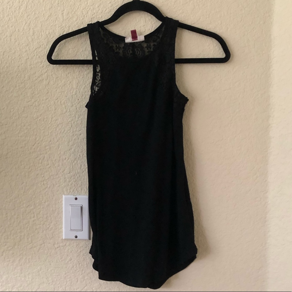 Black Juniors Tank Top